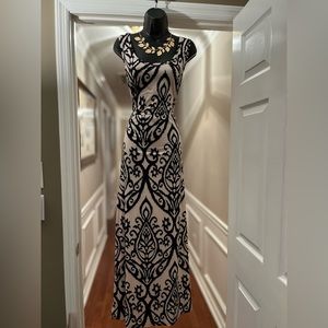 Who said work clothes have to be dull?